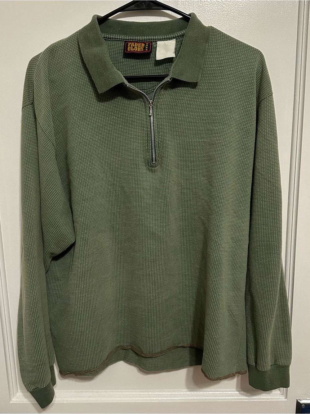 Faded Glory Vintage Green Quarter Zip Thermal